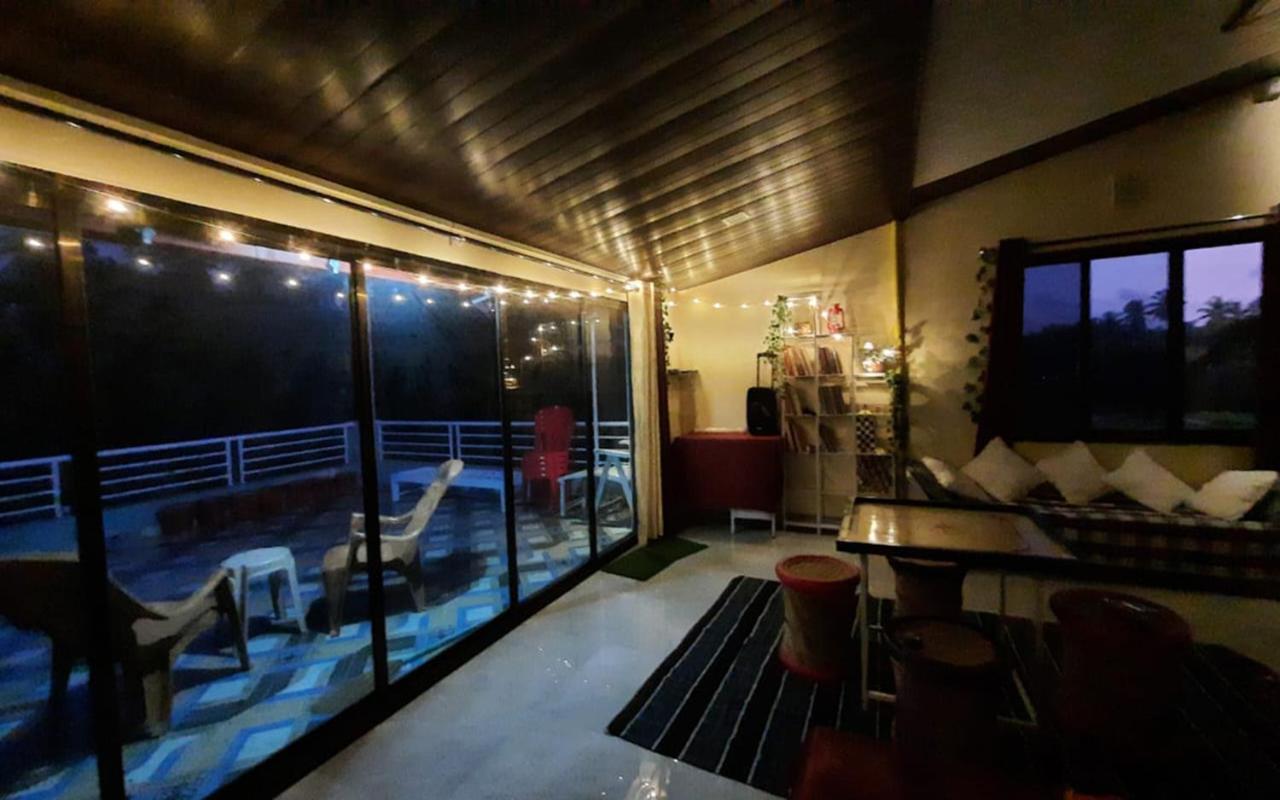 Costel Hostel Malvan Luaran gambar