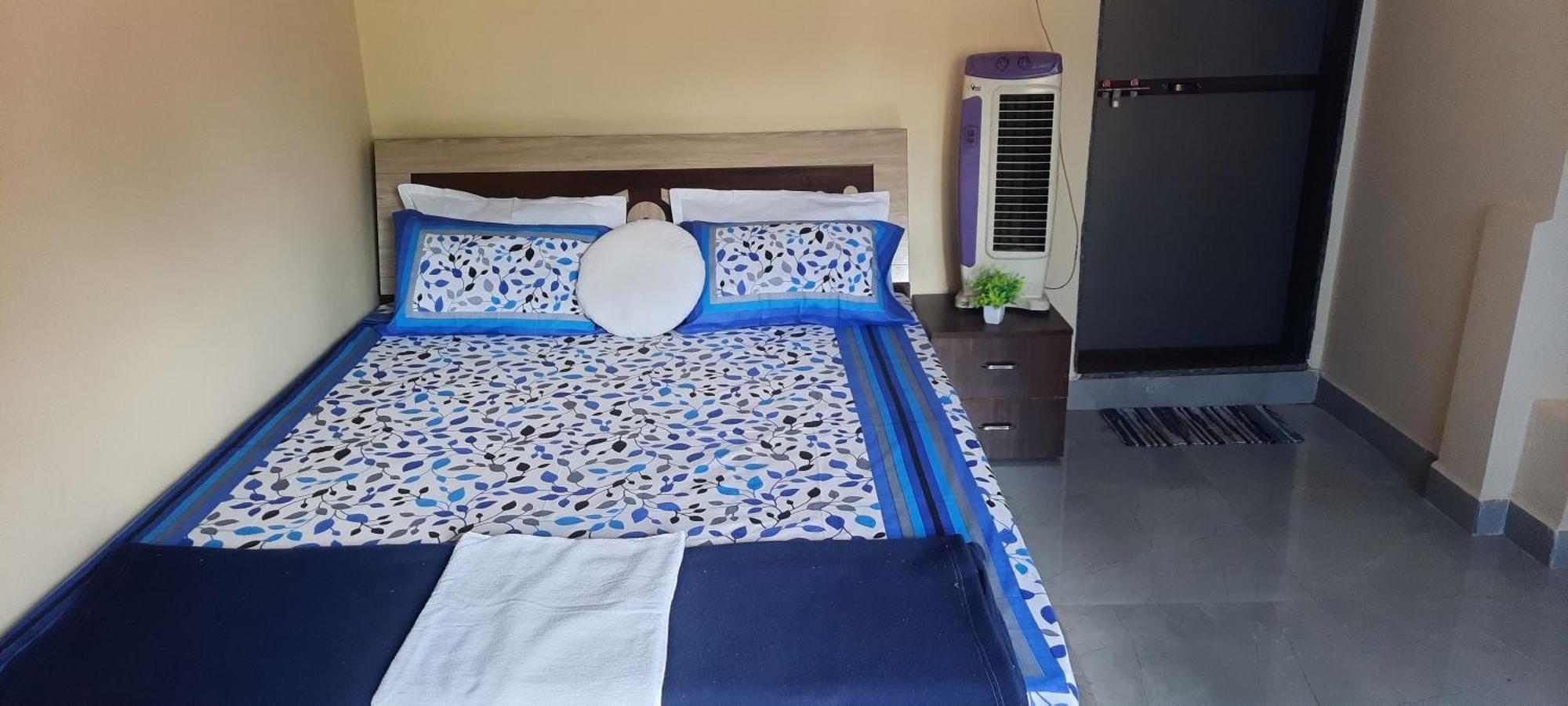 Costel Hostel Malvan Luaran gambar